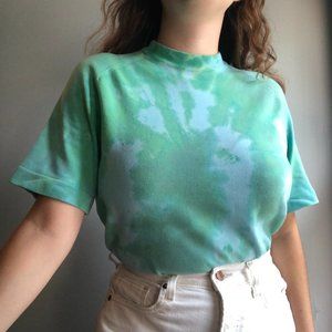 Vintage tie-dye sweater tee